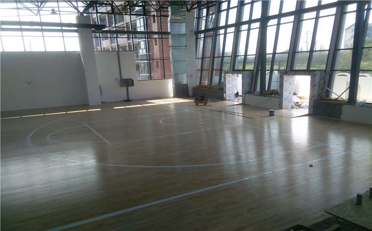楓樺木籃球場(chǎng)地木地板每平米價(jià)格