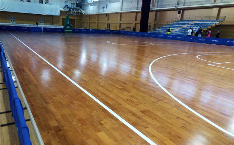 俄勒岡松NBA籃球場木地板哪個牌子好？