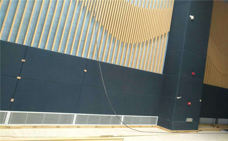 體育館木地板要三防