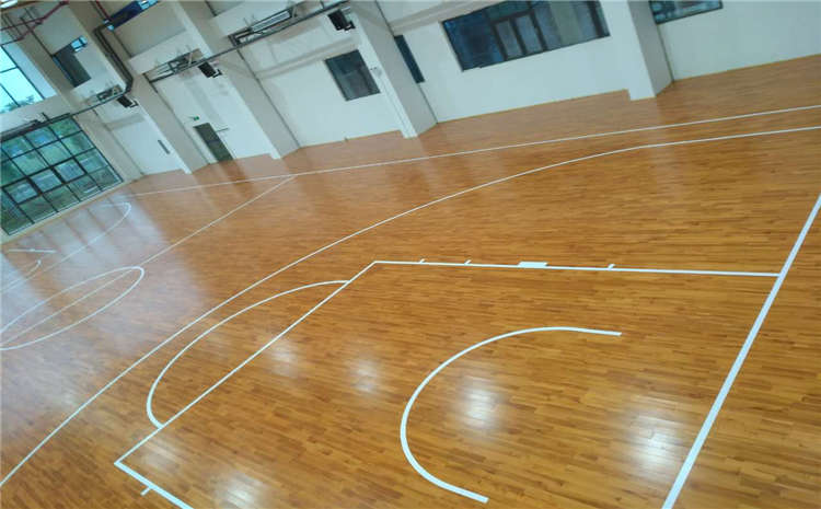 楓樺木體育運(yùn)動地板雙層龍骨結(jié)構(gòu)
