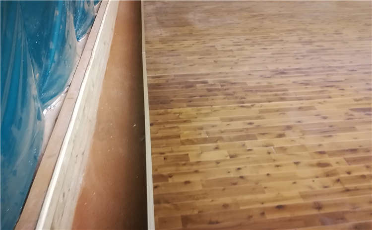 拼接板體育館實木地板一般多少錢？